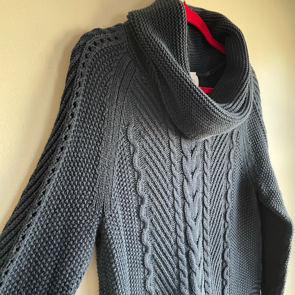 CAbi #3168 Navy Cable Knit Cowl Neck Fisherman Sweater Size S - Picture 2 of 6
